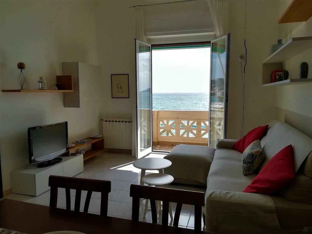 Appartement Il Faro Dei Poeti à Lerici Extérieur photo