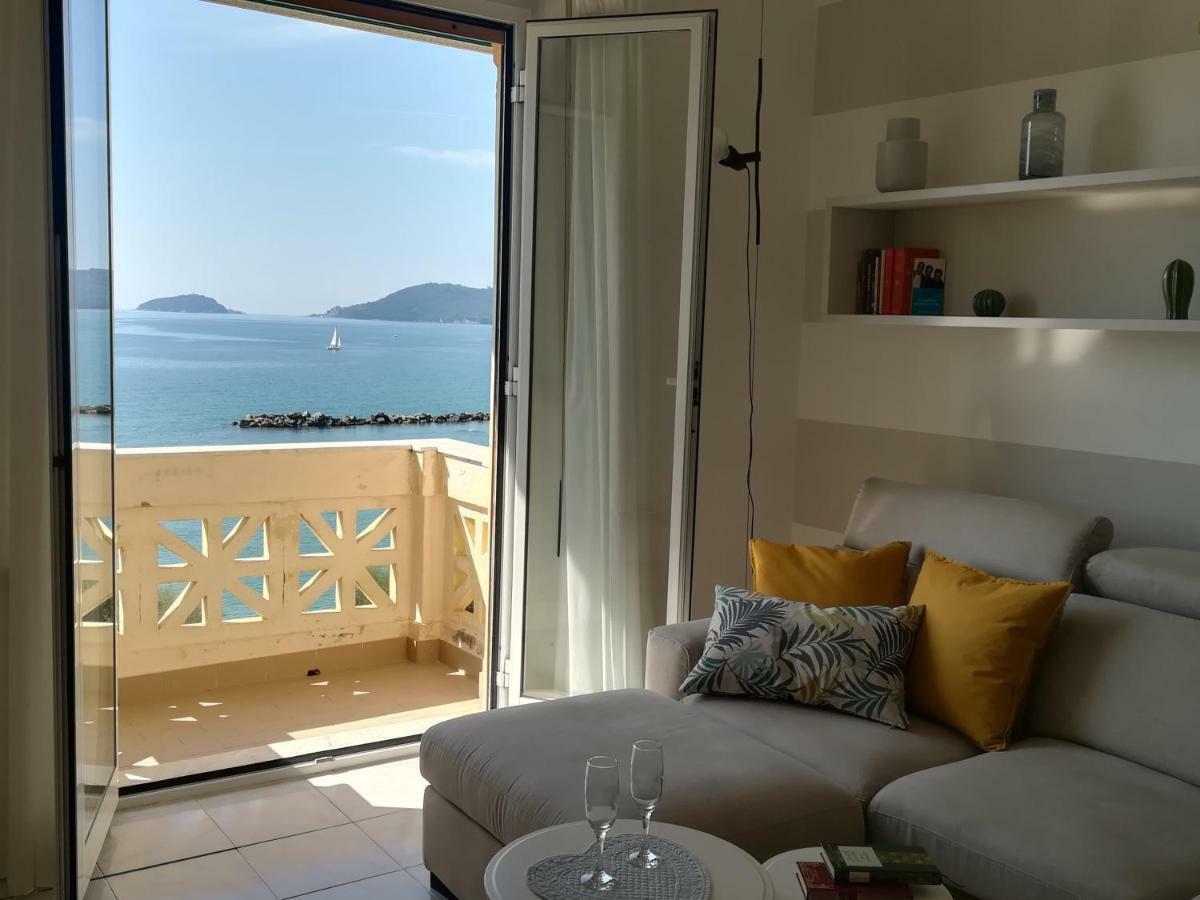 Appartement Il Faro Dei Poeti à Lerici Extérieur photo