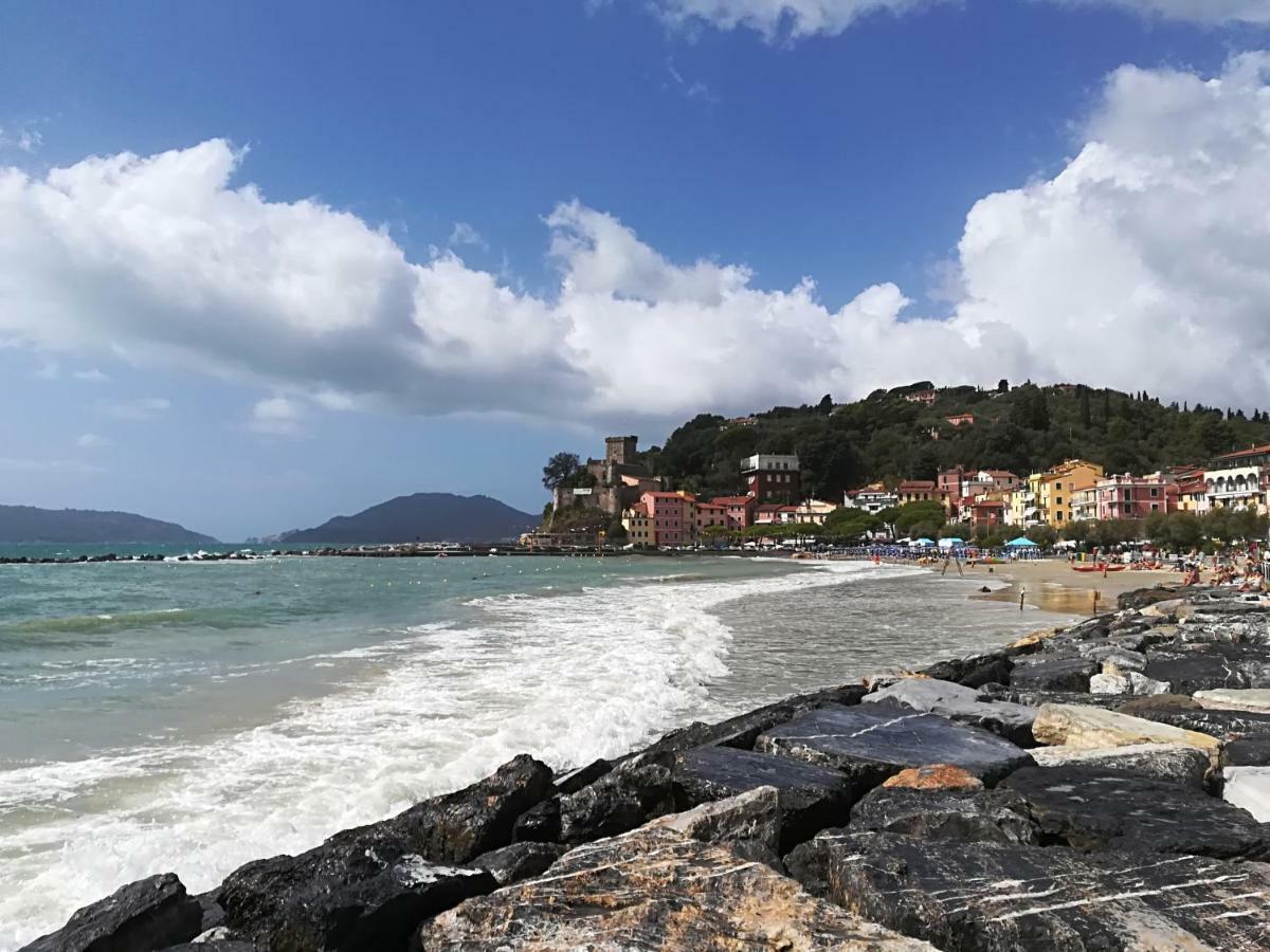 Appartement Il Faro Dei Poeti à Lerici Extérieur photo
