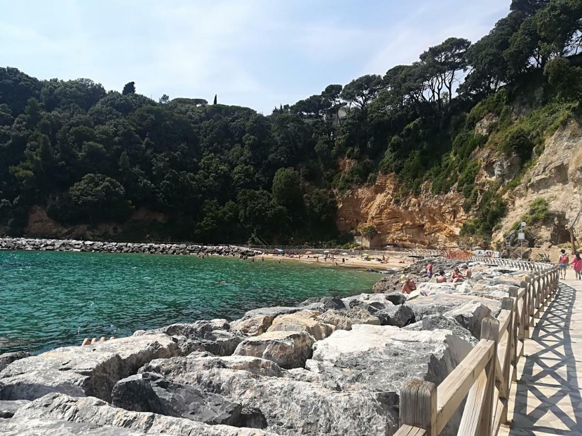 Appartement Il Faro Dei Poeti à Lerici Extérieur photo