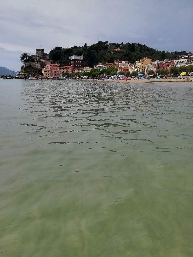 Appartement Il Faro Dei Poeti à Lerici Extérieur photo
